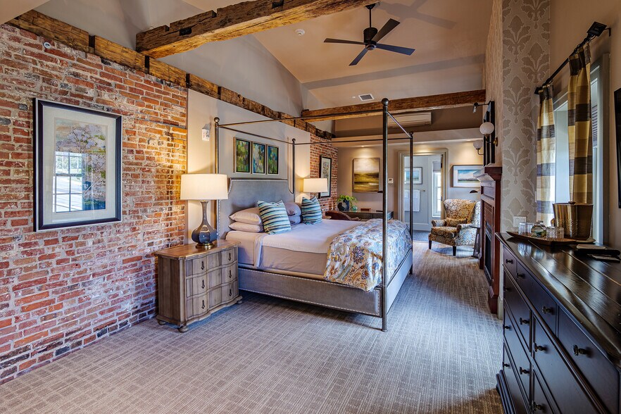 More Photos Of 1-3 Main Street, Le Roy Restaurant For Sale