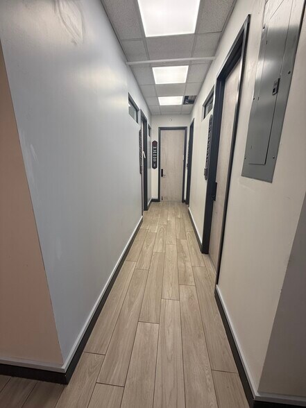 More Photos Of 65 S 11th St, Brooklyn Office For Lease