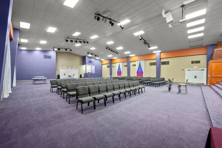 More Photos Of 14415 Fondren Rd, Missouri City Religious Facility For Sale