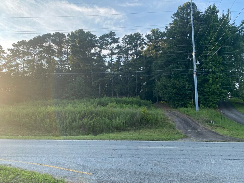 More Photos Of Charles Hardy Pkwy, Dallas Land For Sale