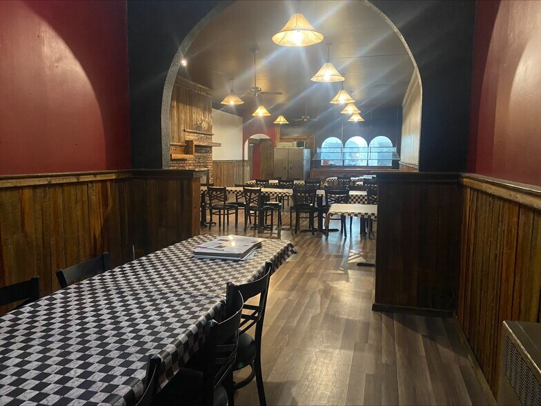 More Photos Of 207 S 3rd St, Laramie Restaurant For Sale