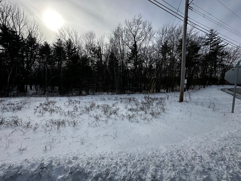 More Photos Of 75 Rockingham Rd, Londonderry Land For Sale