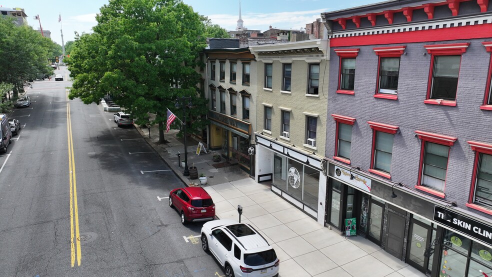 More Photos Of 135-137 Northampton St, Easton Storefront Retail Residential For Lease