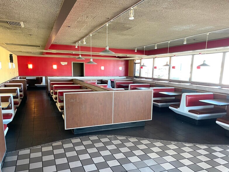 More Photos Of 3380 N Hayden Rd, Scottsdale Fast Food For Sale