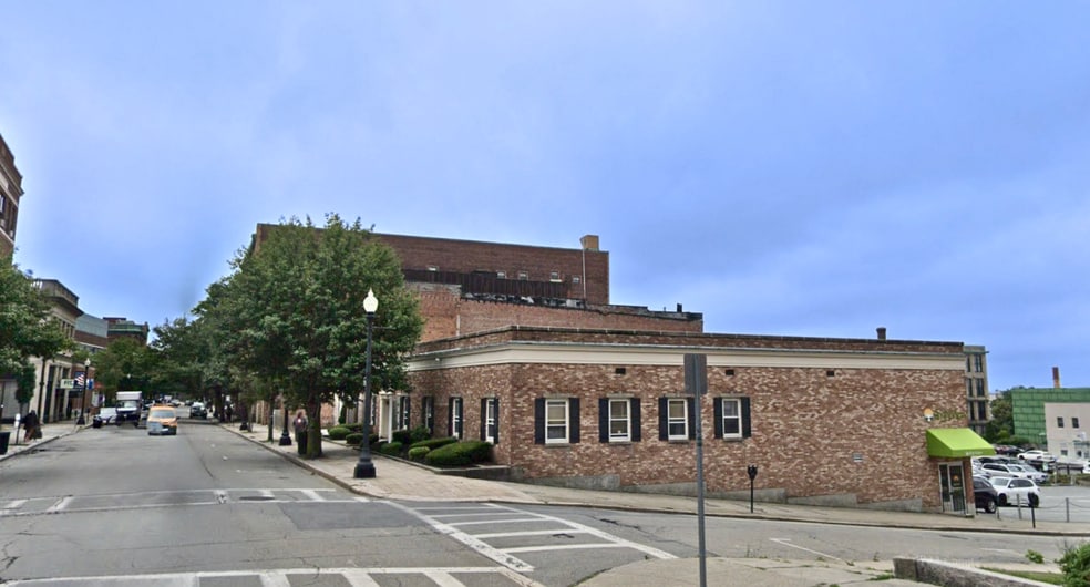 More Photos Of 182 N Main St, Fall River Office For Lease