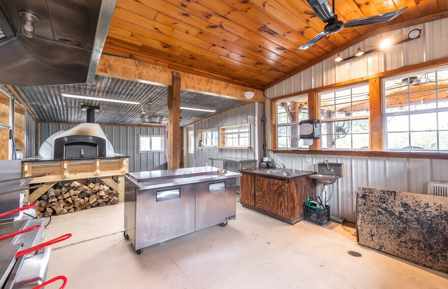 More Photos Of 5870 Old 66, Leasburg Winery Vineyard For Sale