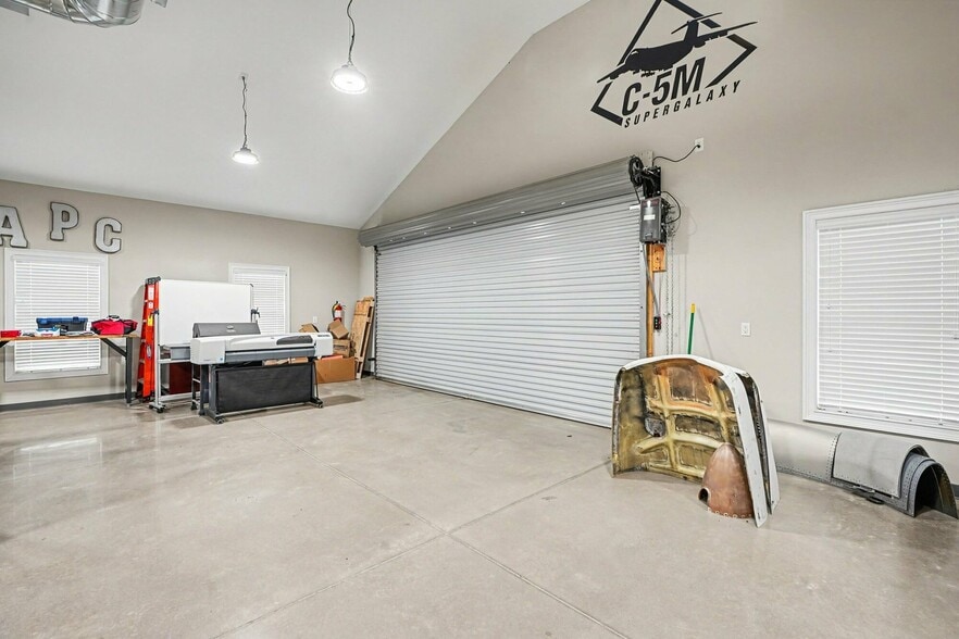 More Photos Of 132 Byrd Way, Warner Robins Office For Sale