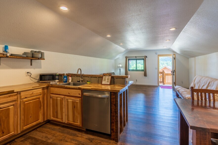 More Photos Of , Custer Unknown For Sale