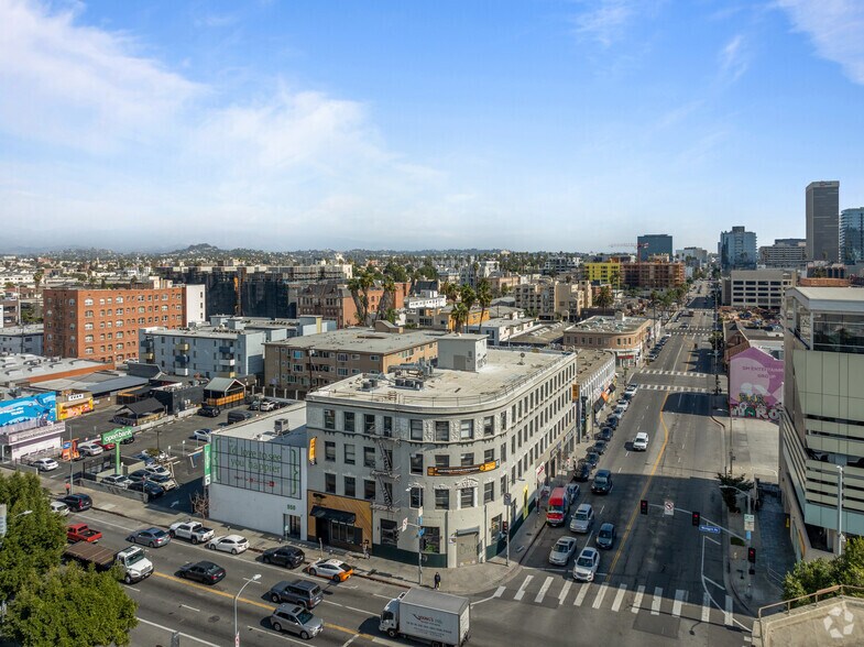 More Photos Of 3923 W 6th St, Los Angeles Office For Lease