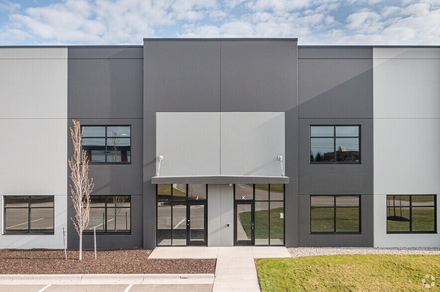 More Photos Of 5199 68th St SE, Caledonia Distribution For Lease