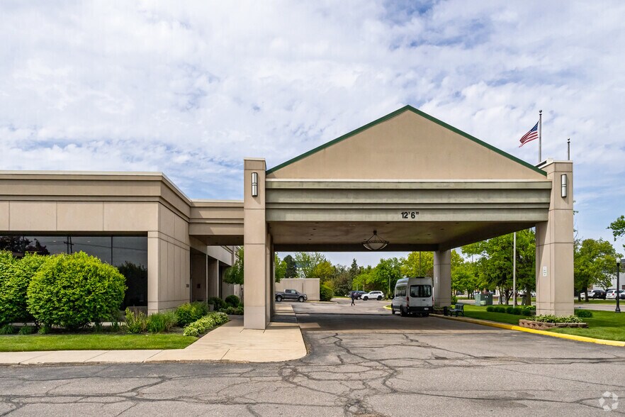 More Photos Of 31500 Wick Rd, Romulus Hotel For Sale
