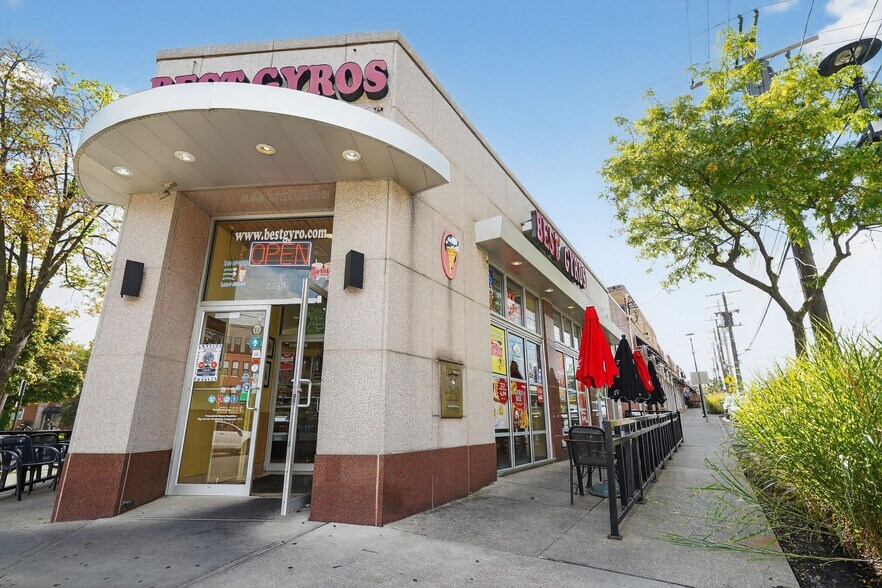More Photos Of 2245-2275 Lee Rd, Cleveland Heights Storefront For Sale