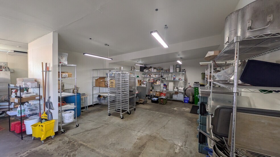 More Photos Of 63060 Nels Anderson Rd, Bend Restaurant For Lease