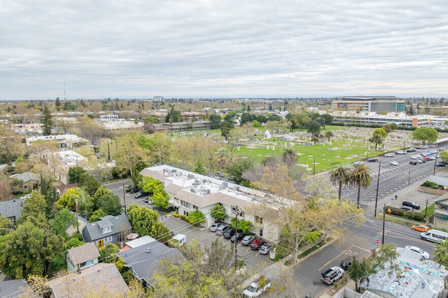 More Photos Of 2650 21st St, Sacramento Medical For Lease