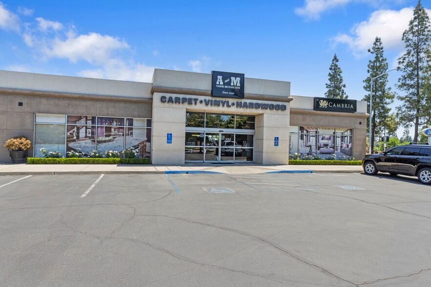 More Photos Of 160 E Bullard Ave, Fresno Freestanding For Sale