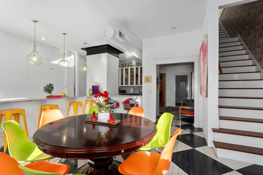 More Photos Of 120-122 W 5th St, Kansas City Storefront Retail Residential For Sale