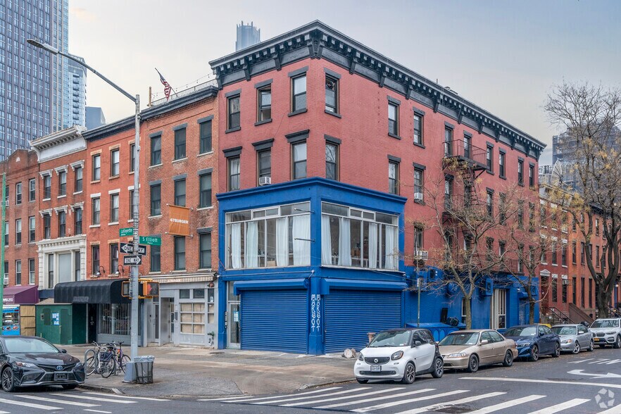 More Photos Of 69 Lafayette Ave, Brooklyn Apartments For Lease