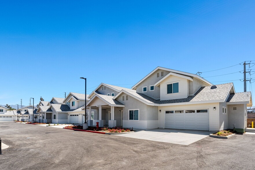 Primary Photo Of 12446 18th St, Yucaipa Apartments For Sale