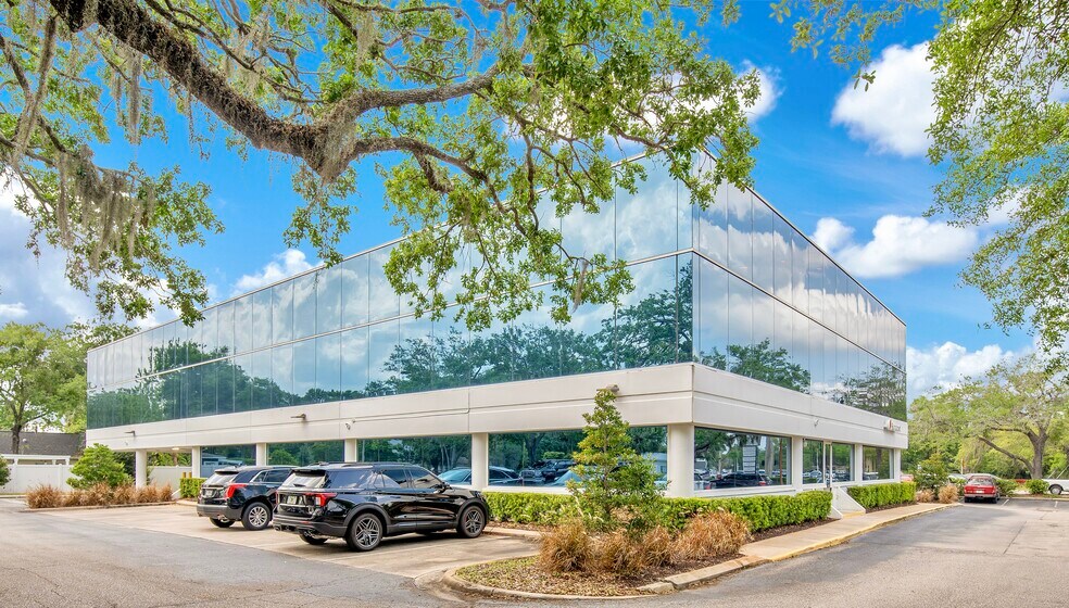 Primary Photo Of 1870 Aloma Ave, Winter Park Medical For Lease