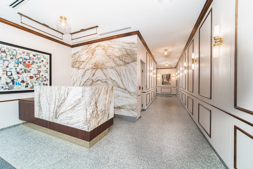 More Photos Of 119 State St, Detroit Office For Sale