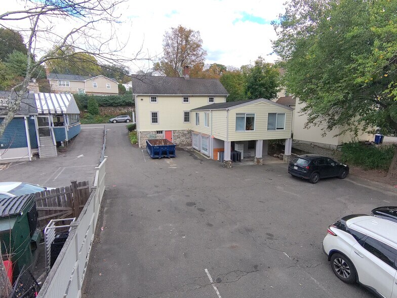 More Photos Of 315 Main St, Westport Loft Creative Space For Lease