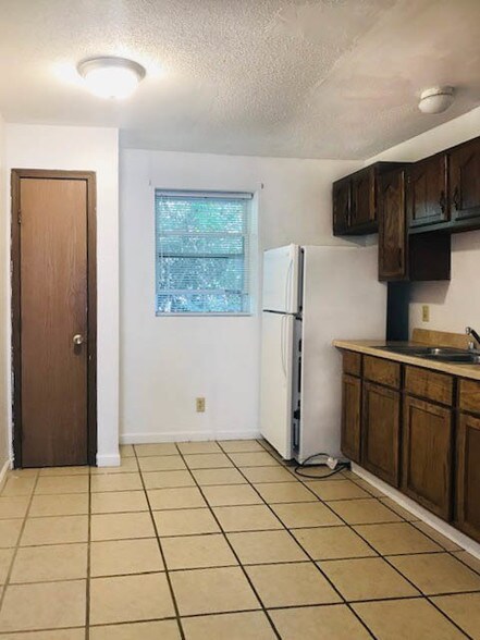 More Photos Of 2215 Vienna Rd, Rolla Apartments For Sale