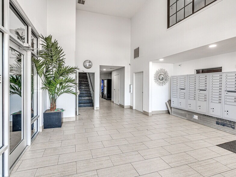 More Photos Of 3211 S 79th East Ave, Tulsa Apartments For Sale