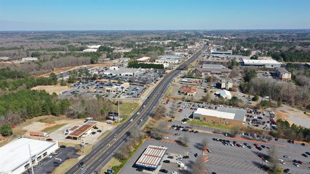 More Photos Of 1990 Jimmy Daniel Rd, Bogart Office For Sale
