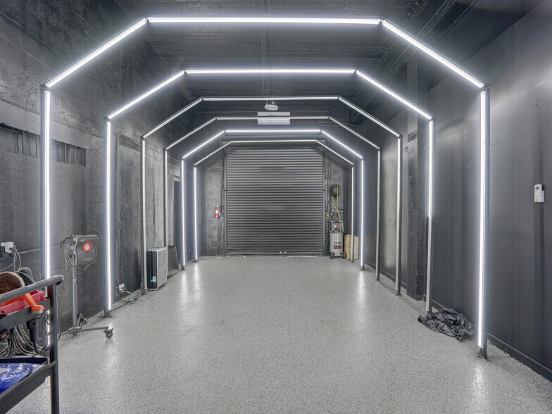 More Photos Of 15-21 NW 9th Ave, Fort Lauderdale Warehouse For Sale