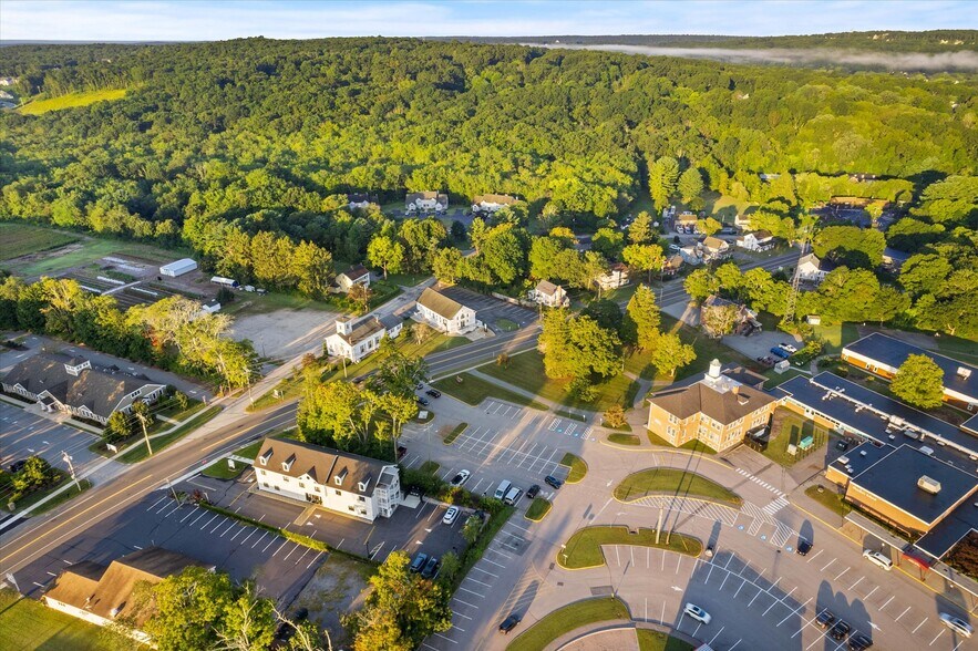 More Photos Of 159 Boston Post Rd, East Lyme Apartments For Sale