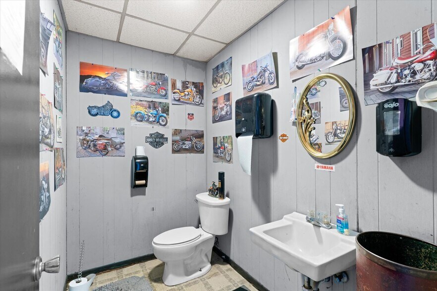 More Photos Of 3744 Lake Katherine Rd, Tunnel Hill Warehouse For Sale