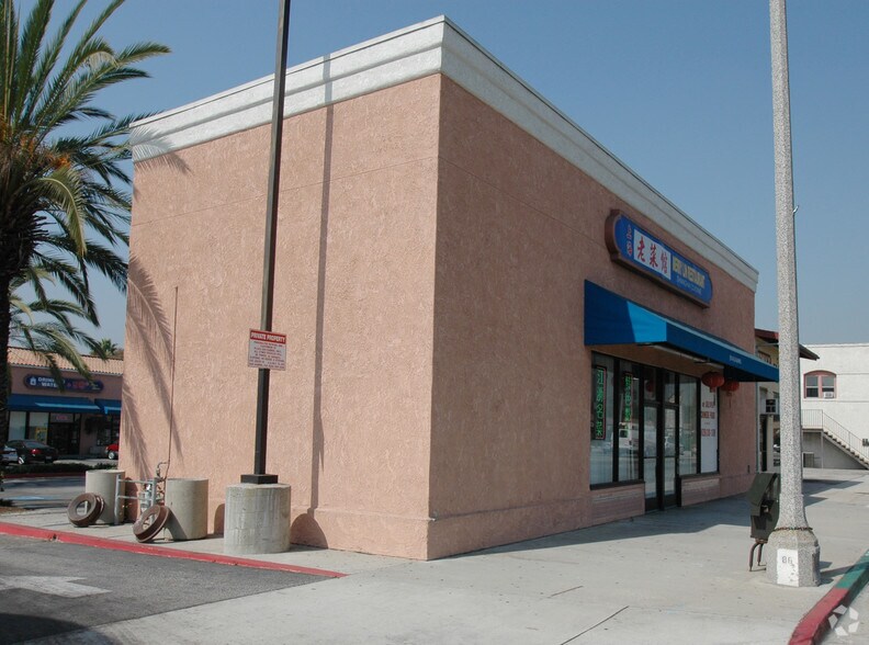 More Photos Of 704-712 W Las Tunas Dr, San Gabriel Unknown For Lease