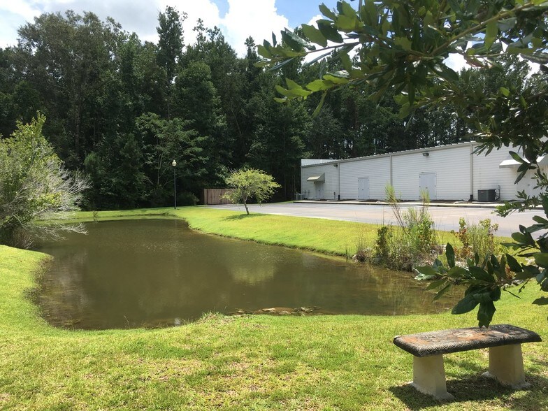 More Photos Of 100 Omalley Dr, Summerville Office For Sale