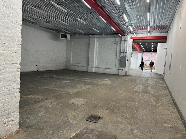 More Photos Of 3739-3741 White Plains Rd, Bronx Manufacturing For Lease