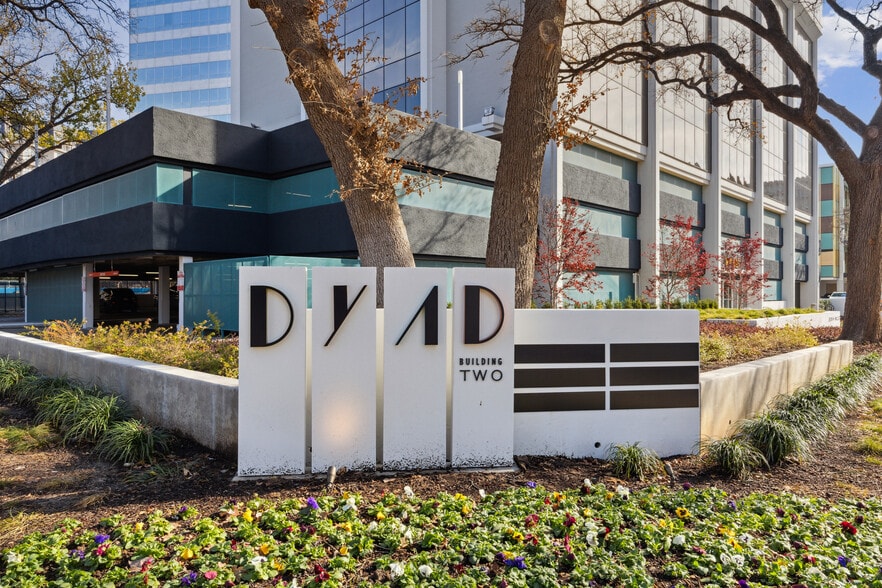 More Photos Of 3626 N Hall St, Dallas Office For Lease