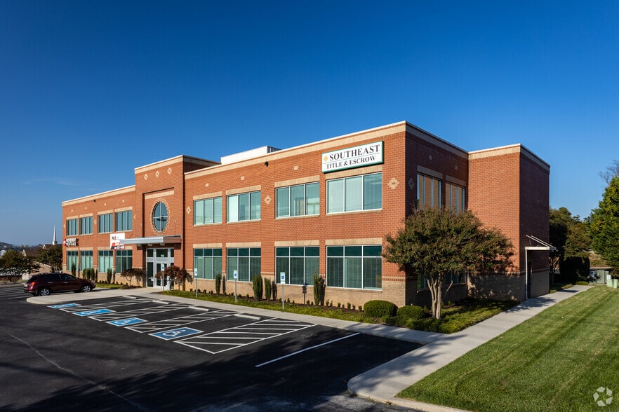 More Photos Of 114 Lovell Rd, Knoxville Medical For Lease