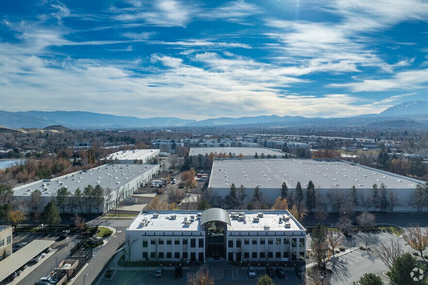 More Photos Of 425 Maestro Dr, Reno Medical For Lease