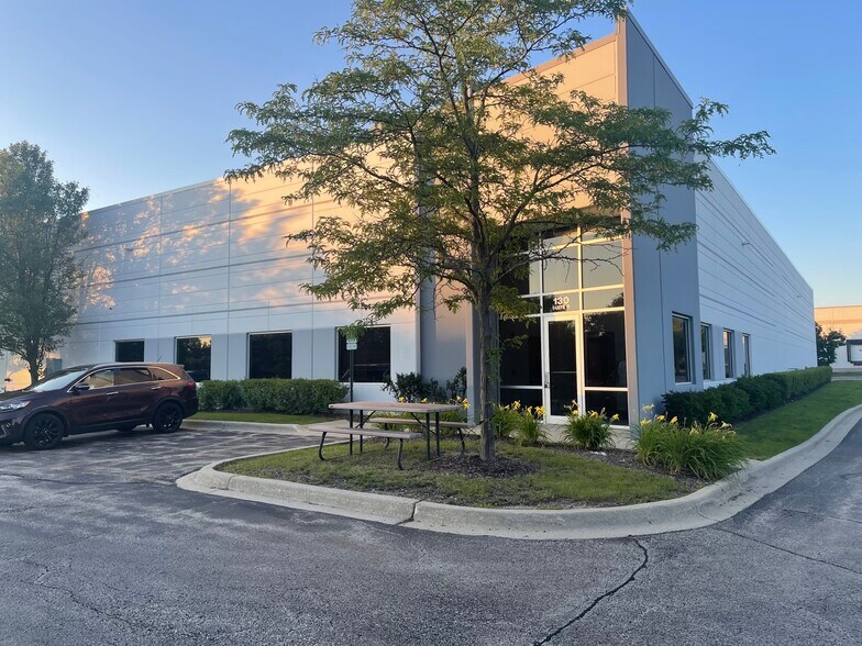 Primary Photo Of 130 Prairie Lake Rd, East Dundee Warehouse For Lease