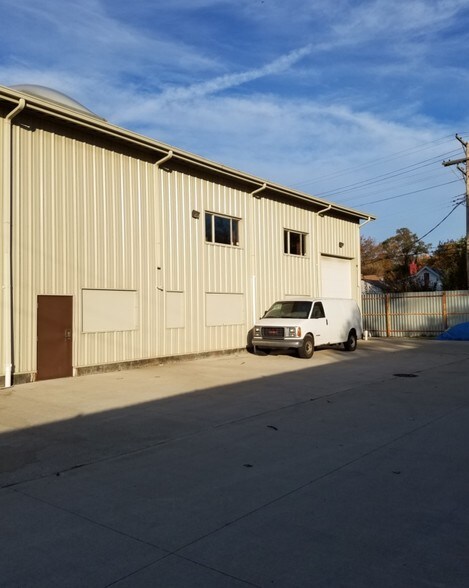 More Photos Of 2203-2221 E McNichols Rd, Detroit Warehouse For Sale