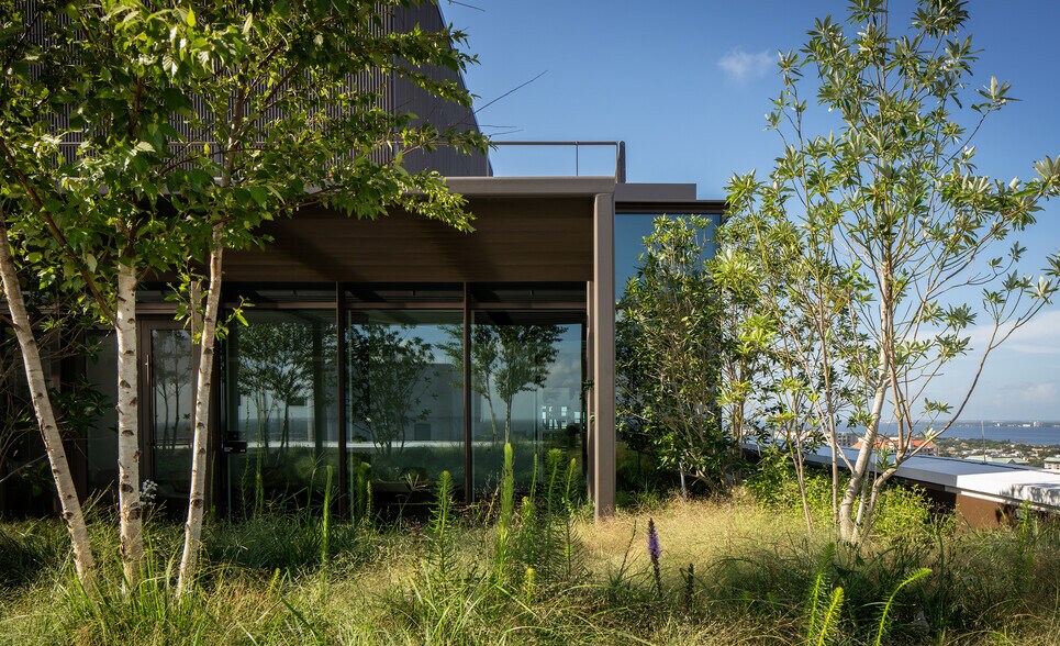 More Photos Of 1001 Water St, Tampa Office For Lease