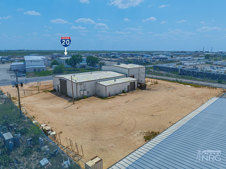More Photos Of 11008 West County Road 128, Odessa Manufacturing For Lease
