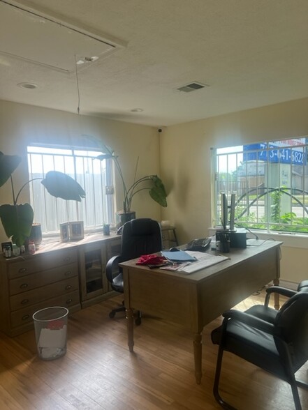 Primary Photo Of 8459 Howard Dr, Houston Office For Lease