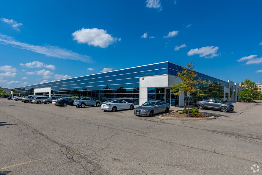 More Photos Of 1660 Tech Ave, Mississauga Flex For Lease