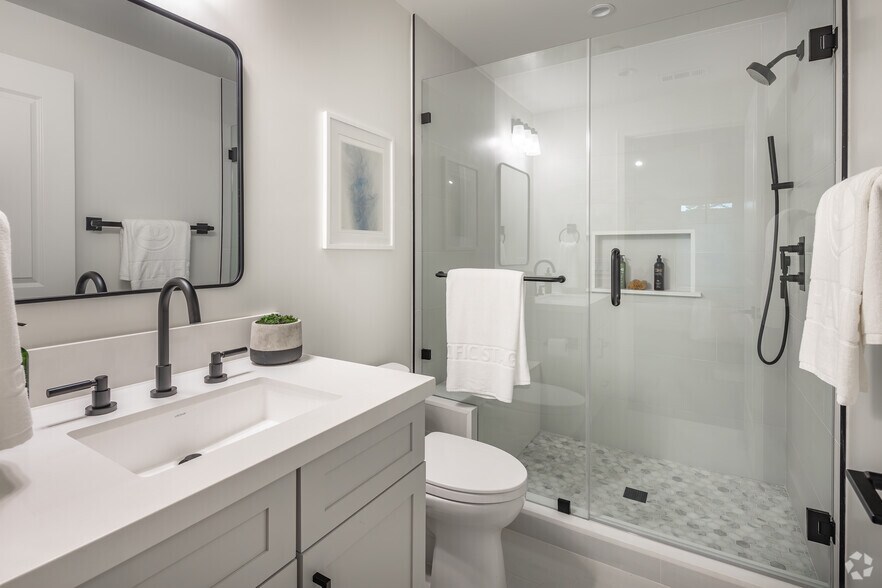 More Photos Of 1363-1373 Coast Hwy, Laguna Beach Storefront Retail Residential For Sale