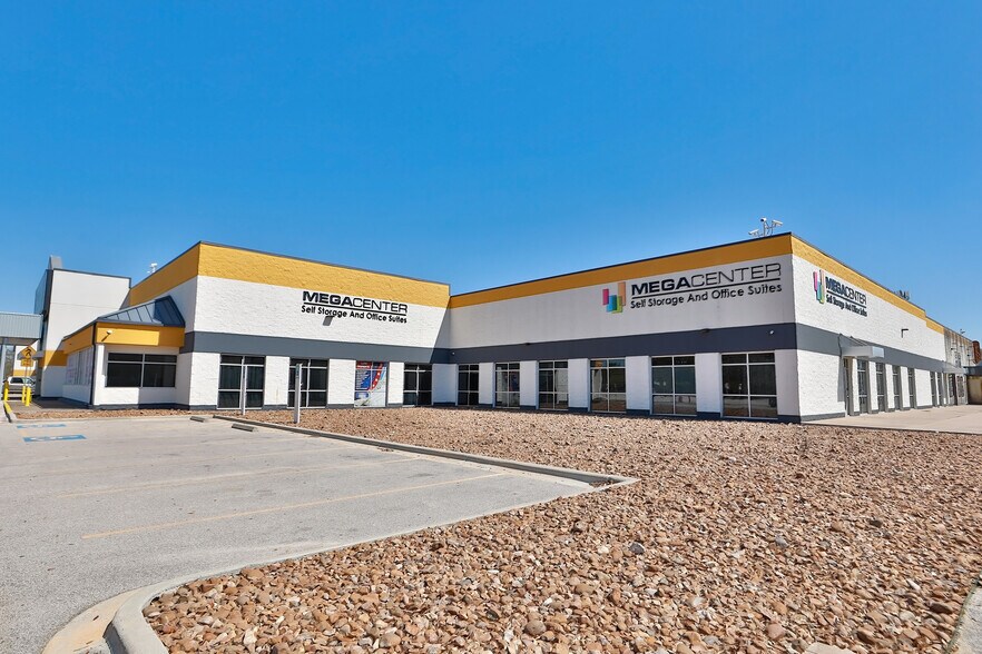 More Photos Of 7075 FM 1960 Rd W, Houston Warehouse For Lease