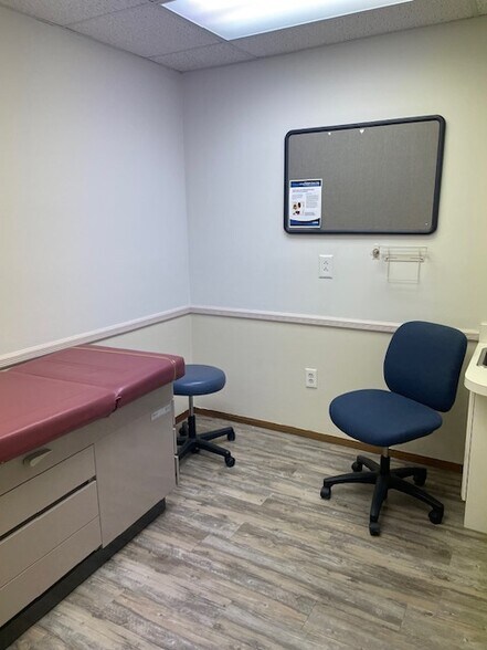 More Photos Of 1163 Route 37 W, Toms River Medical For Lease