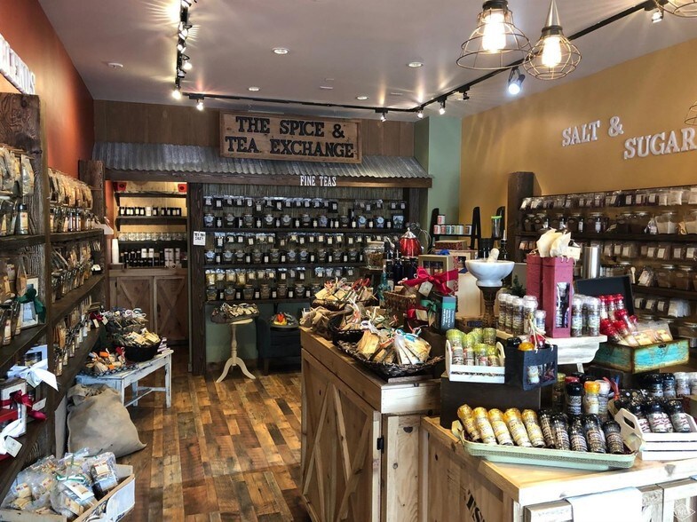 More Photos Of 164 E Gore Creek Dr, Vail Storefront For Lease