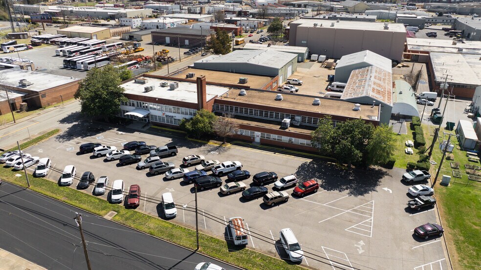 More Photos Of 1901 Westwood Ave, Richmond Warehouse For Sale