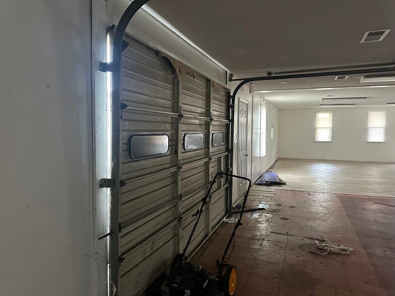 More Photos Of 1949 Tappan St, Horn Lake Office For Sale