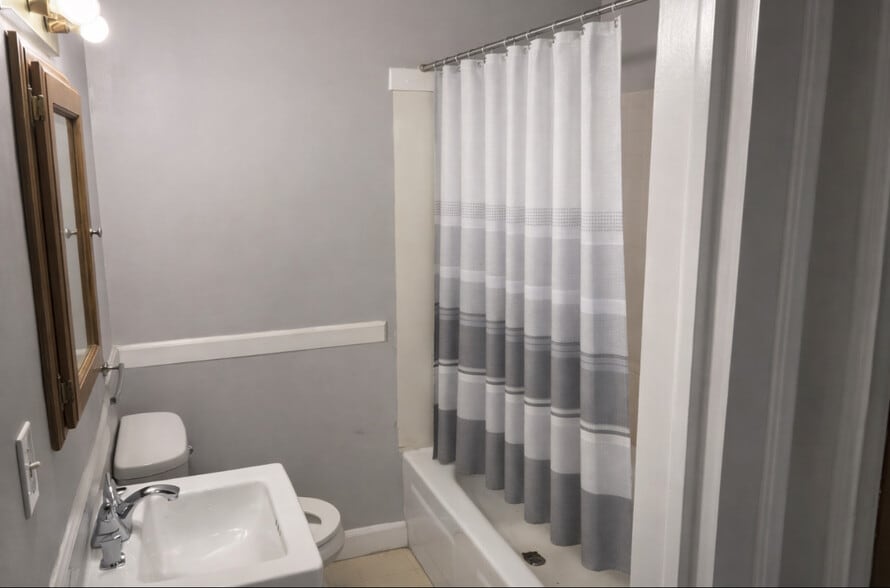 More Photos Of 91 Wellington Ave, Rochester Multifamily For Sale